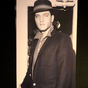 Meet your Posher, Michael